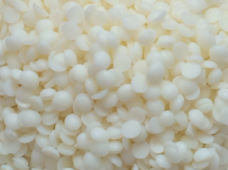 KOKOSOVÝ vosk na výrobu svíček Kerax COCONUT PILLAR - 500g