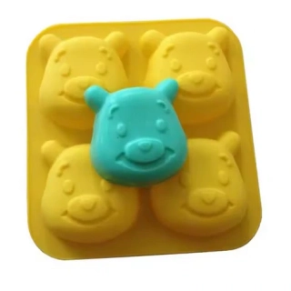 Silikonová forma na mýdlo - 4x Medvídek animák